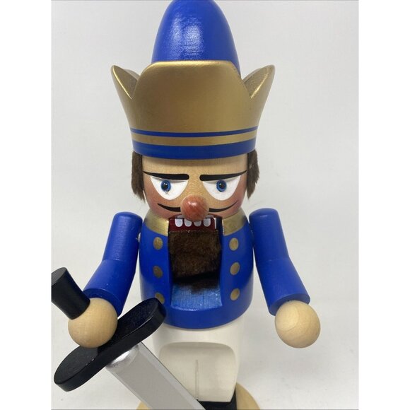 Steinbach German 12” Wooden Nutcracker Chubby Bavarian King With Sword S1377 - Picture 5 of 10
